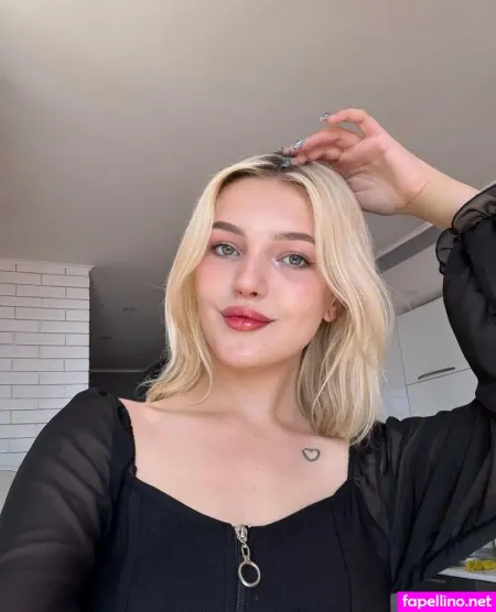 Daisybloomm OnlyFans Thumbnail #X1s8Md0wEe