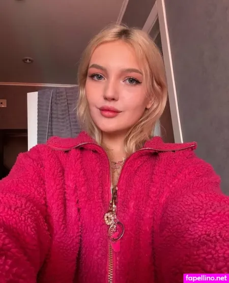 Daisybloomm OnlyFans Thumbnail #cUUddHNoEA