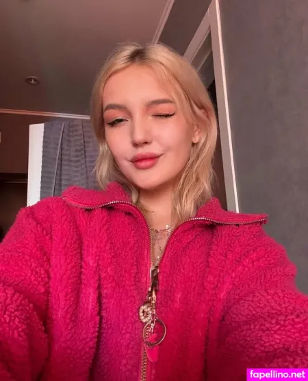 Daisybloomm OnlyFans Thumbnail #ogcHm43Xwj