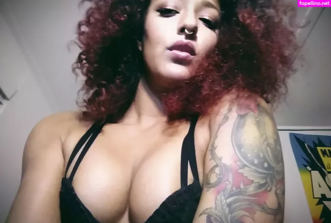 Daisyducati OnlyFans Thumbnail #KAQ1iC4z5s