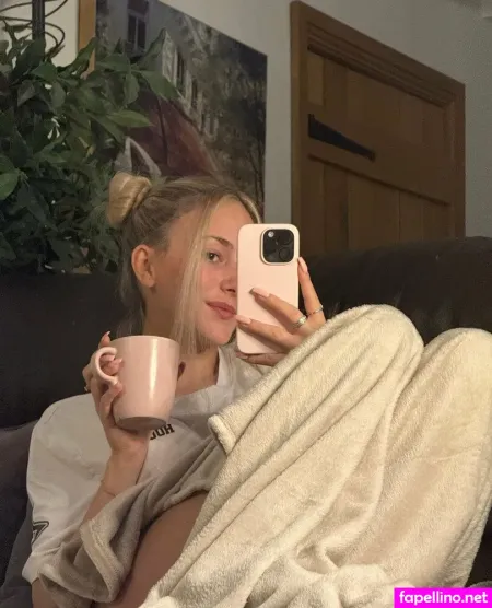Daisydukexo OnlyFans Thumbnail #BZyMz2w4En
