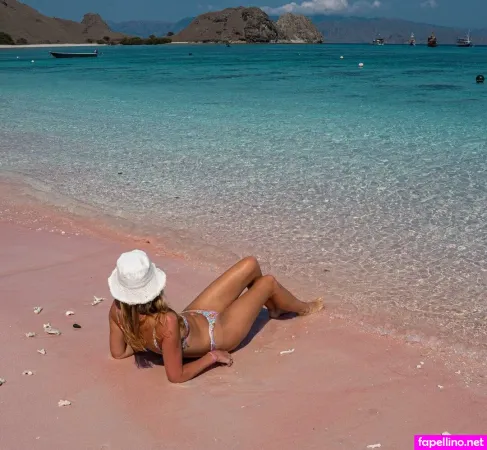 Daisystraveldiaries OnlyFans Thumbnail #8WiECI1Lh1