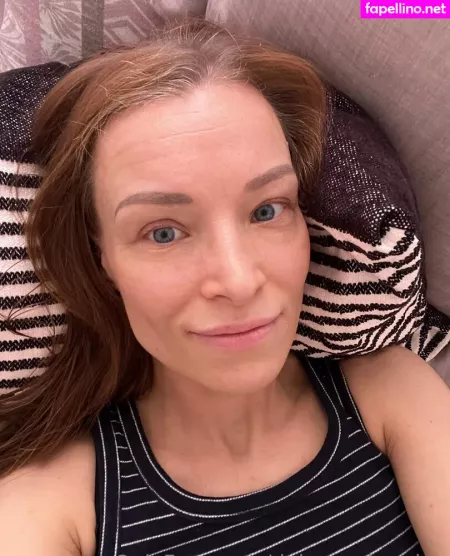 Daisyvanheyden OnlyFans Thumbnail #8EW83hs92j