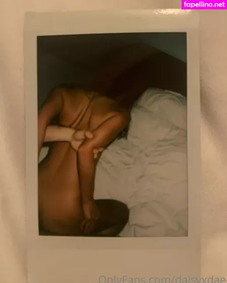 Daisyxdae OnlyFans Thumbnail #E4XUTqKY1r