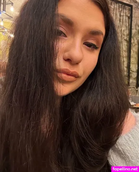 Daisyyyyamore OnlyFans Thumbnail #LvWtR8iEAD