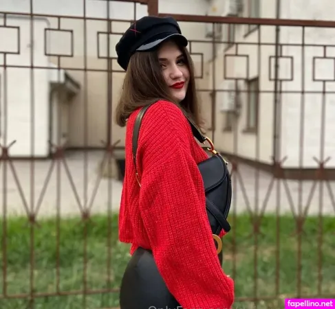 Daisyyyyamore OnlyFans Thumbnail #fKHEcKhD7w