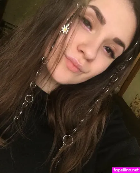 Daisyyyyamore OnlyFans Thumbnail #x9iL94bQUv