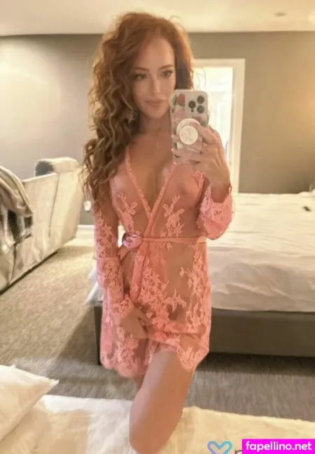 Dakota Blushing 1 OnlyFans Thumbnail #muLMinSL25