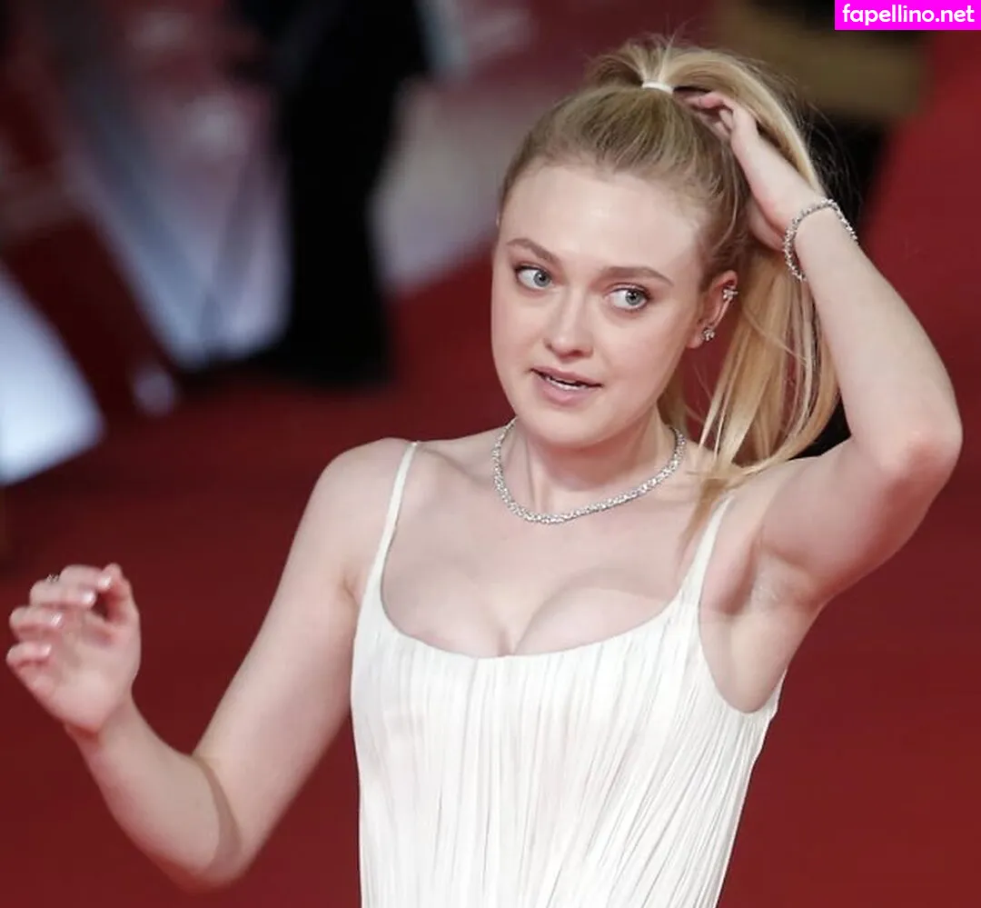 dakotafanning Nude Leaked OnlyFans Photo #6onuogRsML