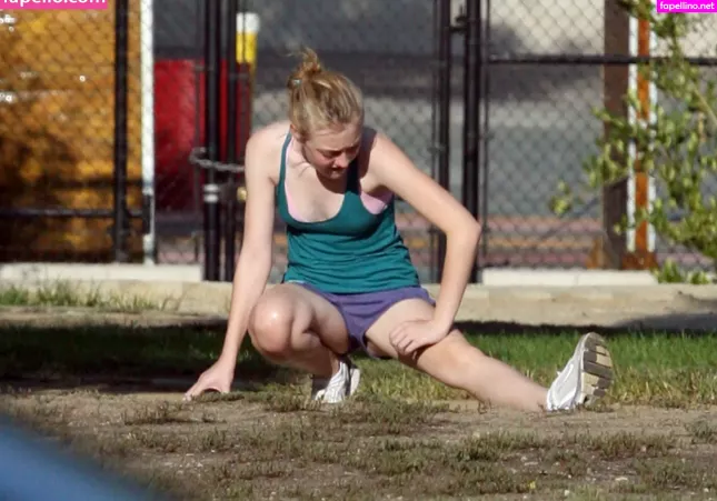 Dakota Fanning 1 OnlyFans Thumbnail #PAtFrjMegk
