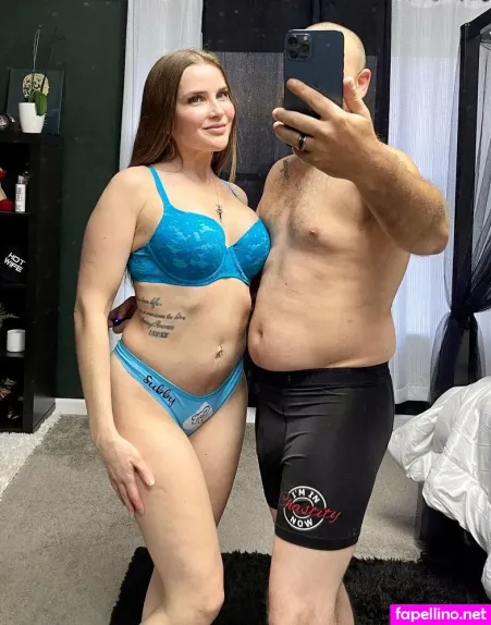 Dakota Hotwife OnlyFans Thumbnail #WkUcTJ7Li0