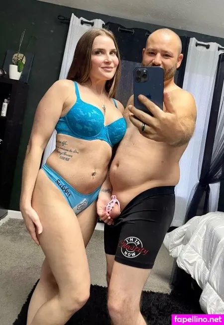 Dakota Hotwife OnlyFans Thumbnail #Yr9OqLJPYE