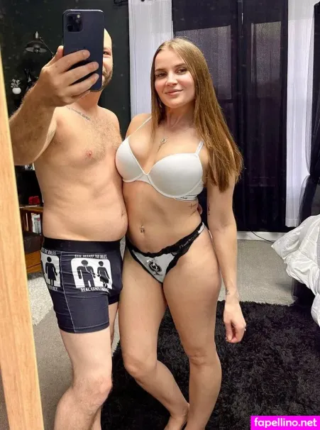 Dakota Hotwife OnlyFans Thumbnail #hPC7lZ4IKL