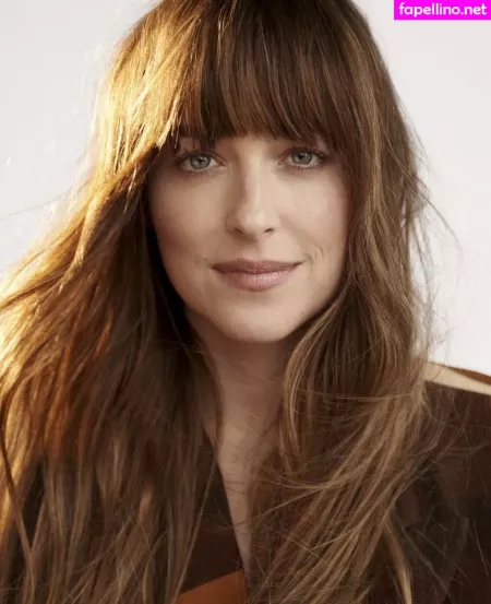 Dakota Johnson OnlyFans Thumbnail #DBIXcpFNNA