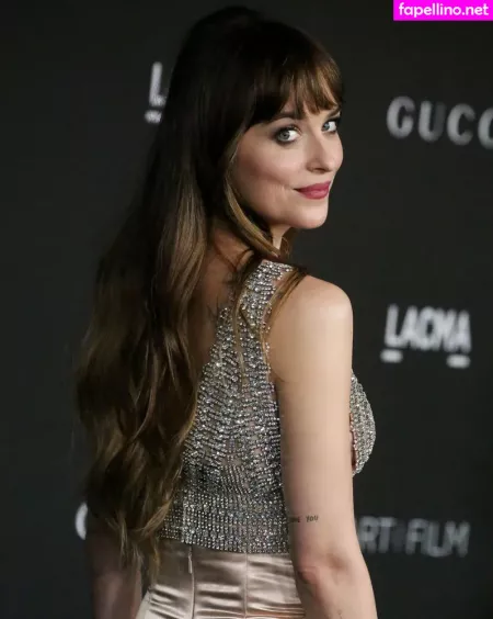 Dakota Johnson OnlyFans Thumbnail #iOgxEveI42