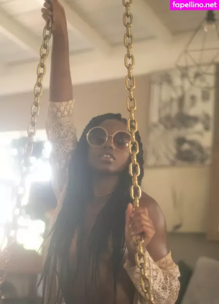 Dakota Simone OnlyFans Thumbnail #K6fIClKtut