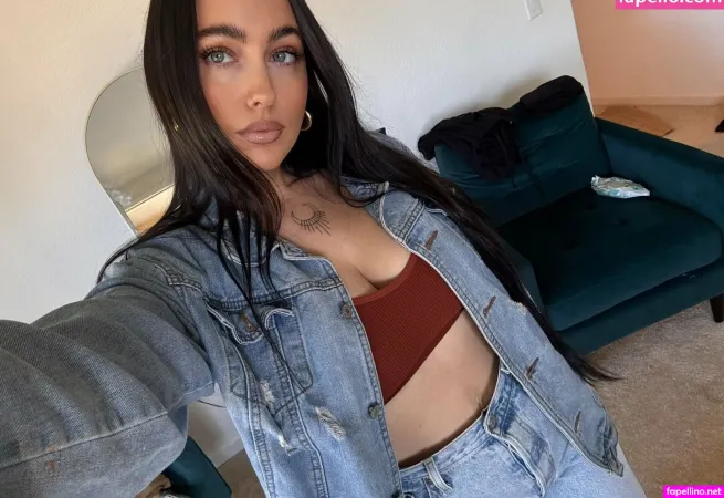 Dakotahblue OnlyFans Thumbnail #NT7bnJeOss