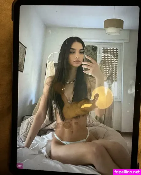 Dalila Stabile OnlyFans Thumbnail #yhMeqh3rs1