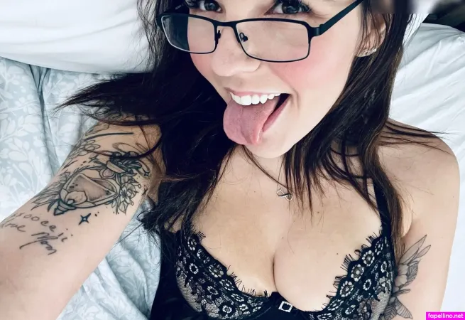 Dallyallyallas OnlyFans Thumbnail #rJfuT5nzrk