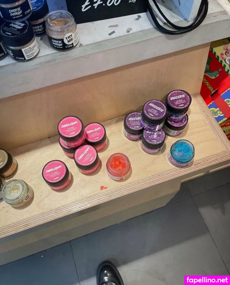 damarisbeeating, summerbaby_sings Nude Leaked OnlyFans Photo #FheYDZBRou