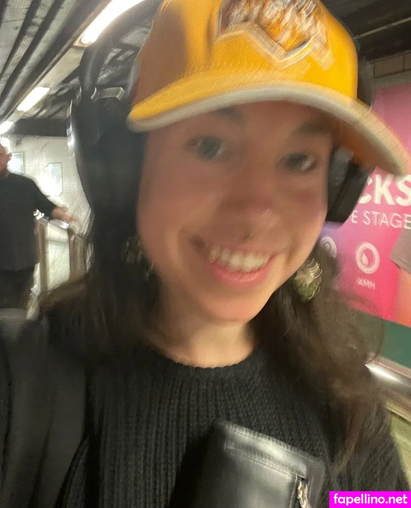 damarisbeeating, summerbaby_sings Nude Leaked OnlyFans Photo #Mm5zIggfnr