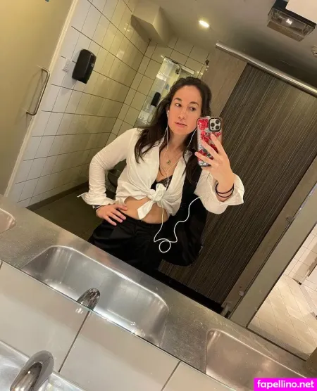 Damarisbeeating OnlyFans Thumbnail #QyLK8e6OjX