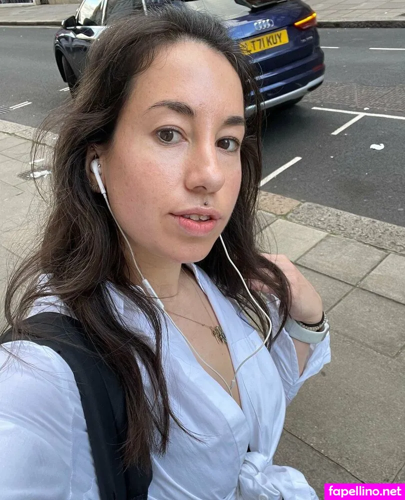 damarisbeeating, summerbaby_sings Nude Leaked OnlyFans Photo #sHtaJZTeVY