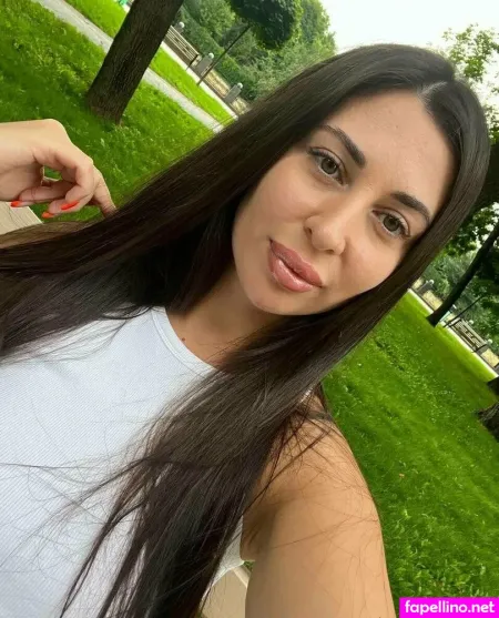 Dambl Dora OnlyFans Thumbnail #GrQLqZ8tbM