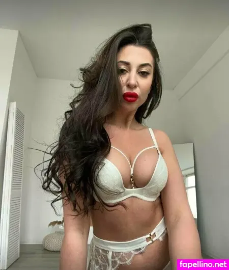 Dambl Dora OnlyFans Thumbnail #TiNKJXU5e5