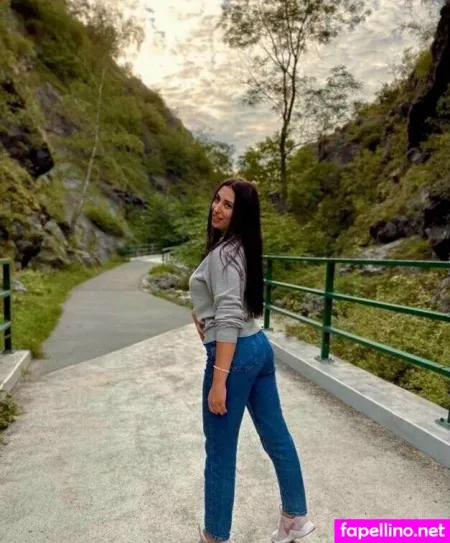 Dambl Dora OnlyFans Thumbnail #cbB7H2D4VN