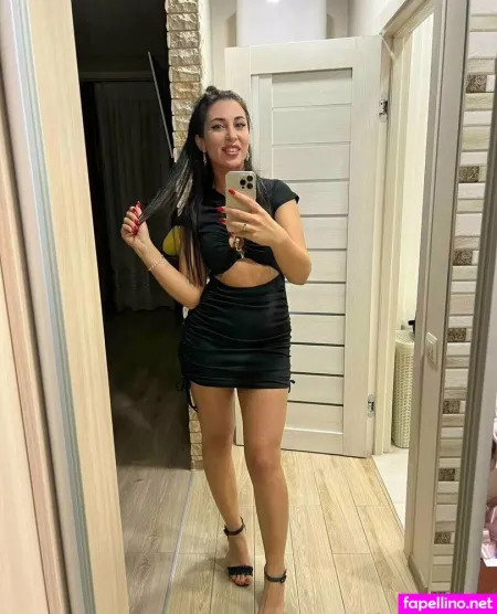 Dambl Dora OnlyFans Thumbnail #zGjAYfyFR8