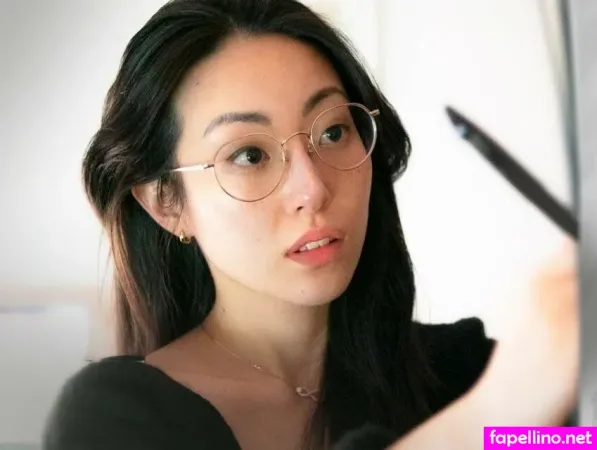 Dami Lee OnlyFans Thumbnail #UlR8iRBtGD