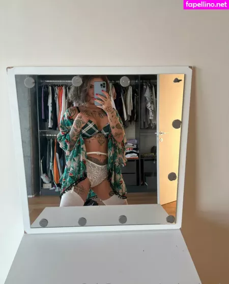 Damlaozden OnlyFans Thumbnail #jkXtnKr6NV