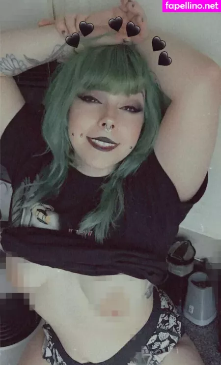 Damndestcreature2 OnlyFans Thumbnail #1SYmCpKOXi