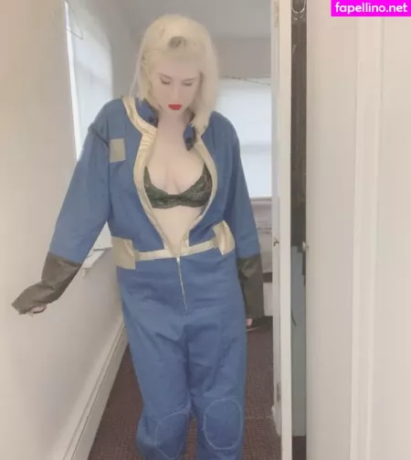 Damndestcreature2 OnlyFans Thumbnail #TtPp5RQxso