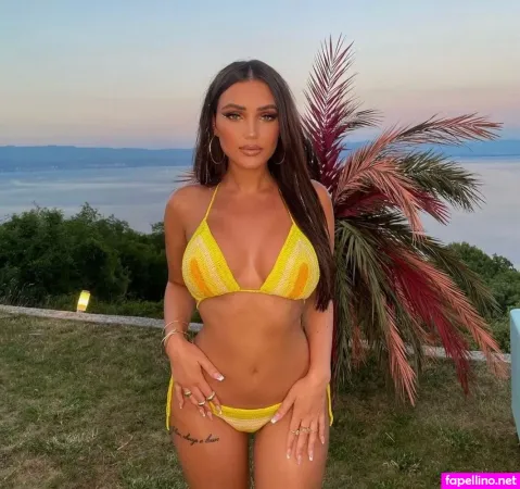 Dana Feist OnlyFans Thumbnail #4NyLBrlw88