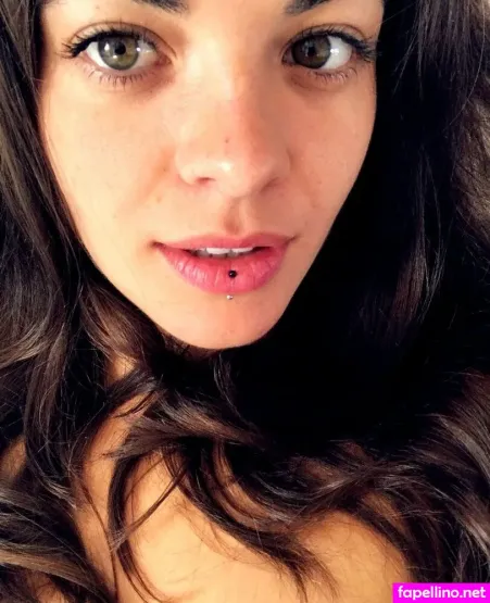 Dana Nomad OnlyFans Thumbnail #KHbiz1urJX