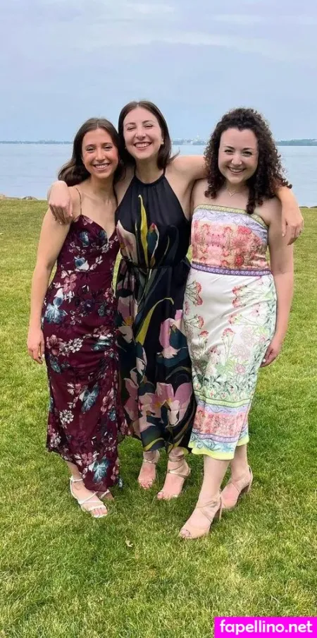 Dana Schwartz OnlyFans Thumbnail #EaHiqdvJef