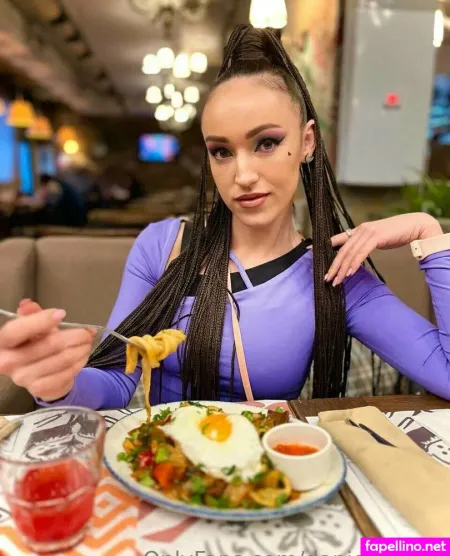 Danaberry OnlyFans Thumbnail #0JI57XrlI5