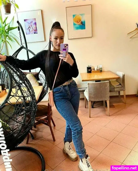 Danaberry OnlyFans Thumbnail #luVLivW3B7