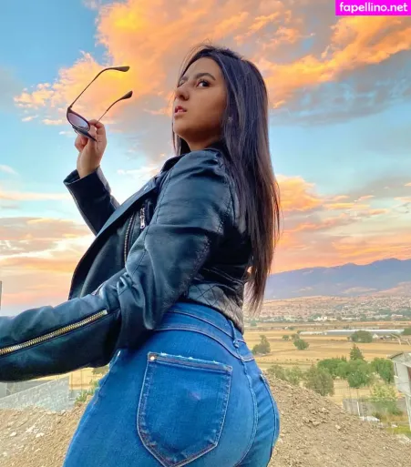 Danahe Vasquez OnlyFans Thumbnail #owh7oowcKg