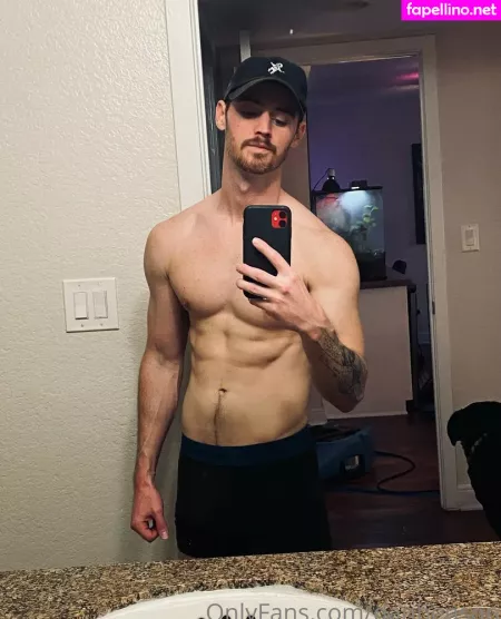 Danbenson OnlyFans Thumbnail #4t7LW77Byo