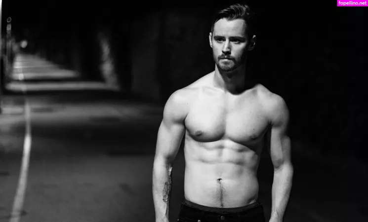 Danbenson OnlyFans Thumbnail #nq0IlHfatw