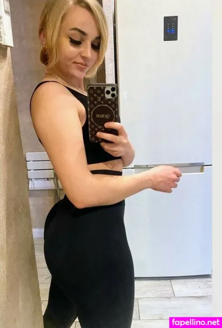 Dance Blonde OnlyFans Thumbnail #nq0k6n31PX