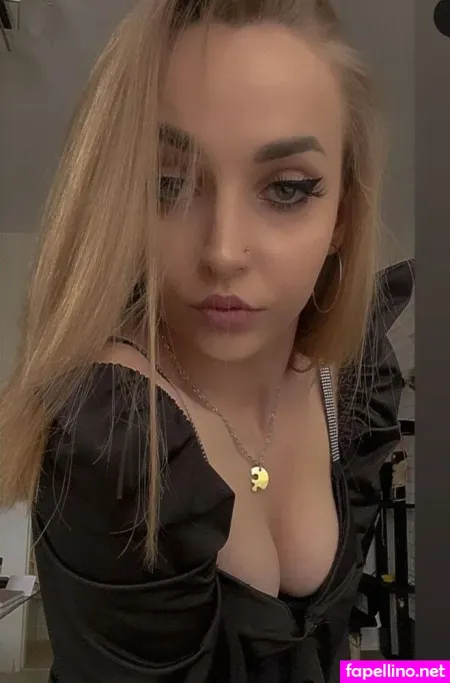 Dance Blonde OnlyFans Thumbnail #pyCA41bcXi