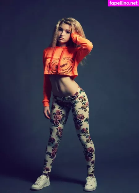 Dance Malyshka OnlyFans Thumbnail #MMVDtIhfv4