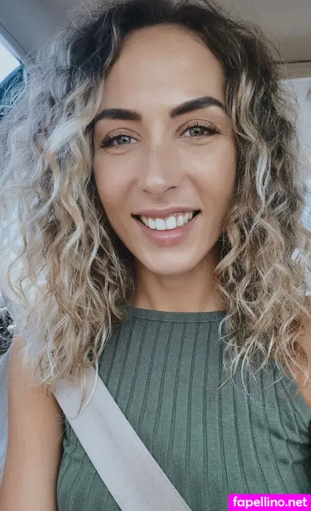 Dancewithana OnlyFans Thumbnail #v4Yu2YihuV