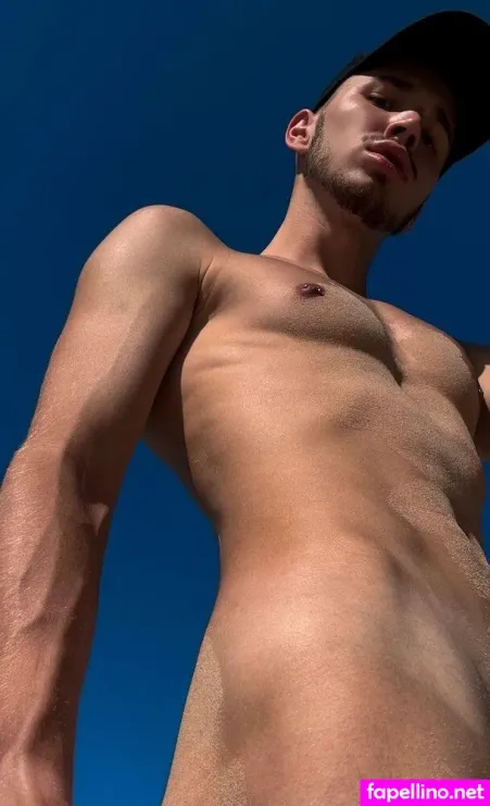 Dancing At The Bar Free OnlyFans Thumbnail #7E4oa4GAfx