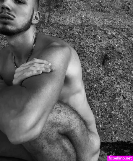 Dancing At The Bar Free OnlyFans Thumbnail #CQr9T35PEI