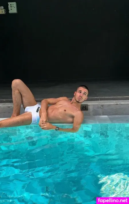 Dancing At The Bar Free OnlyFans Thumbnail #RHc1oniLQQ